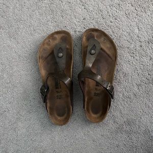 Birkenstocks Thong sandal — Gizeh Brown Leather